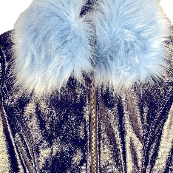 NWOT Who What Where Black Vynil Jacket With Detachable Blue faux Fur Collar. SM - Picture 4 of 7
